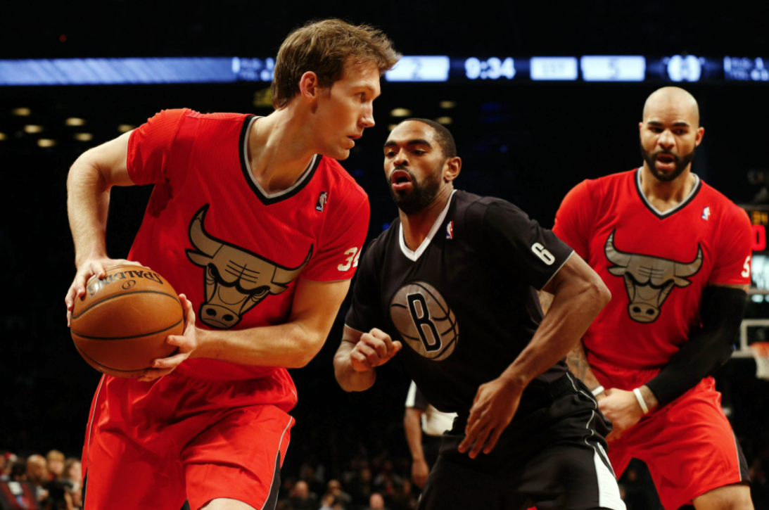 Bulls and Nets wearing their Christmas jerseys