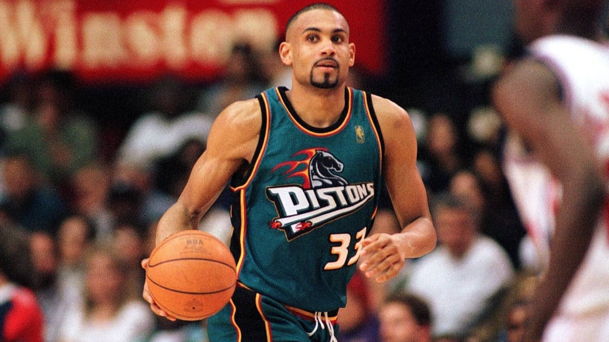 Grant Hill with old Detroit Pistons jersey